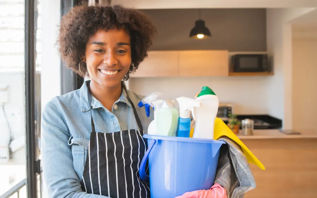 Cleaner Services 101: Making Your Life Easier One Room at a Time